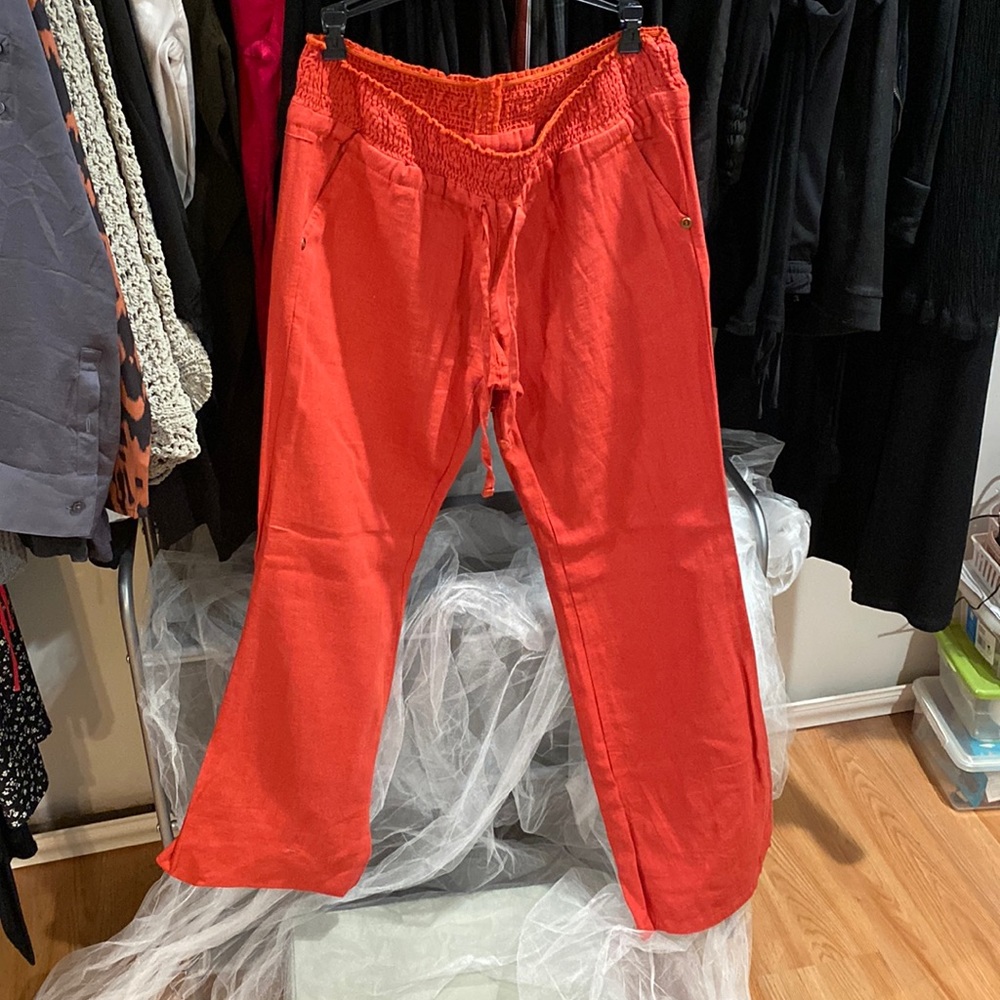 Wide leg pants with elastic waist